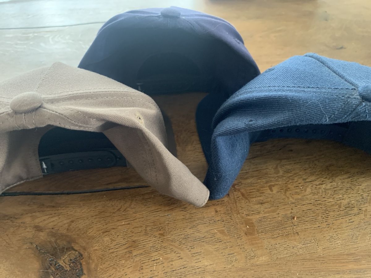 Nikin Copricapi, berretti & cappellini: 3 Nikin Caps – Usato da Madiswil venduto da fip_bcv7 1