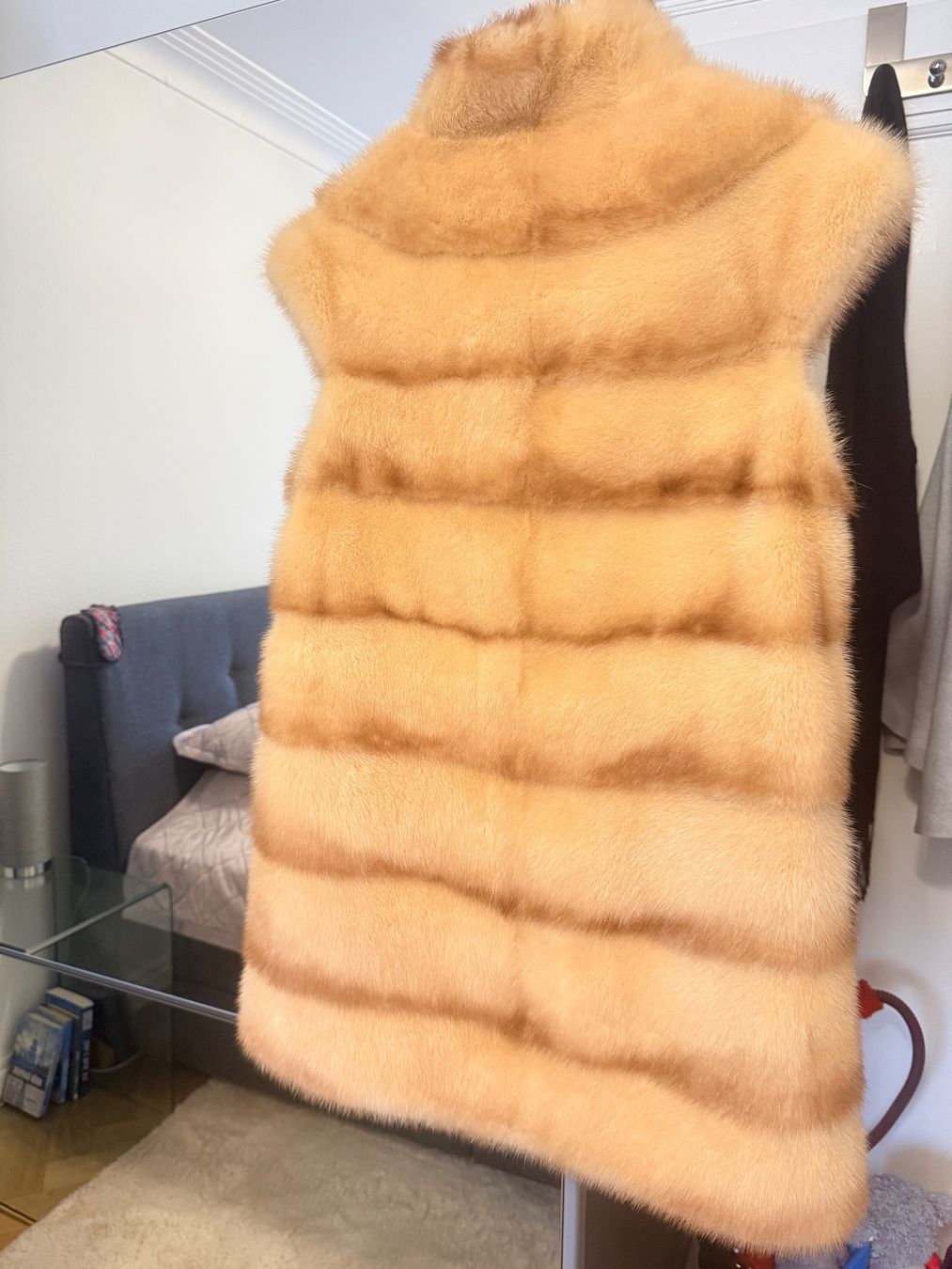 Gilet & Giacche senza maniche: Fur. Mink gilet – Usato da Genève venduto da iri_f78b 1