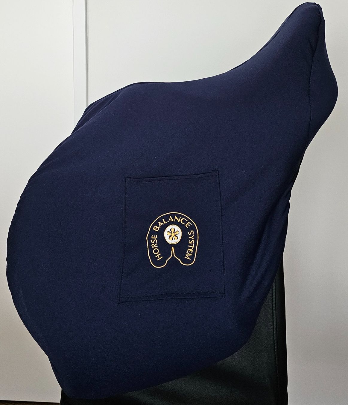 Selle & Accessori: Wunderschöner HBS Vielseitigkeitssattel schwarz 18" – Usato da Rupperswil venduto da KKPUNISH77 2