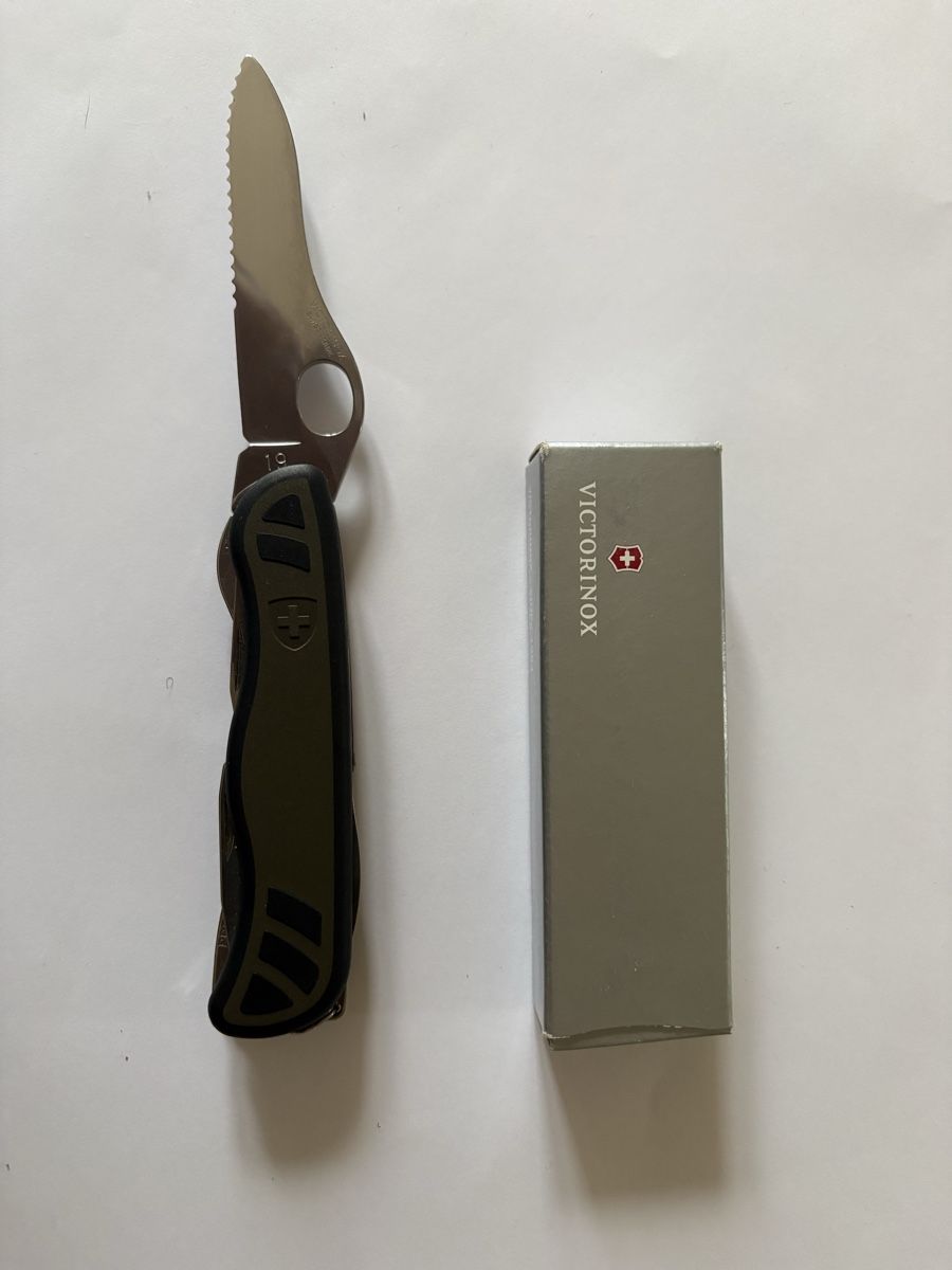 Victorinox Coltelli tascabile: Victorinox Mod 08 Standard  – Nuovo e nell'imballaggio originale da Prosito venduto da GntStr