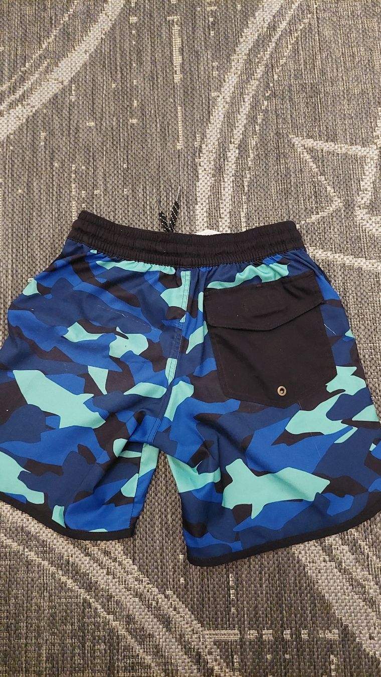 Decathlon Caleçons de bain: Badehose 5-7Jahre – D'occasion à Egolzwil par mobiledeluxe 4