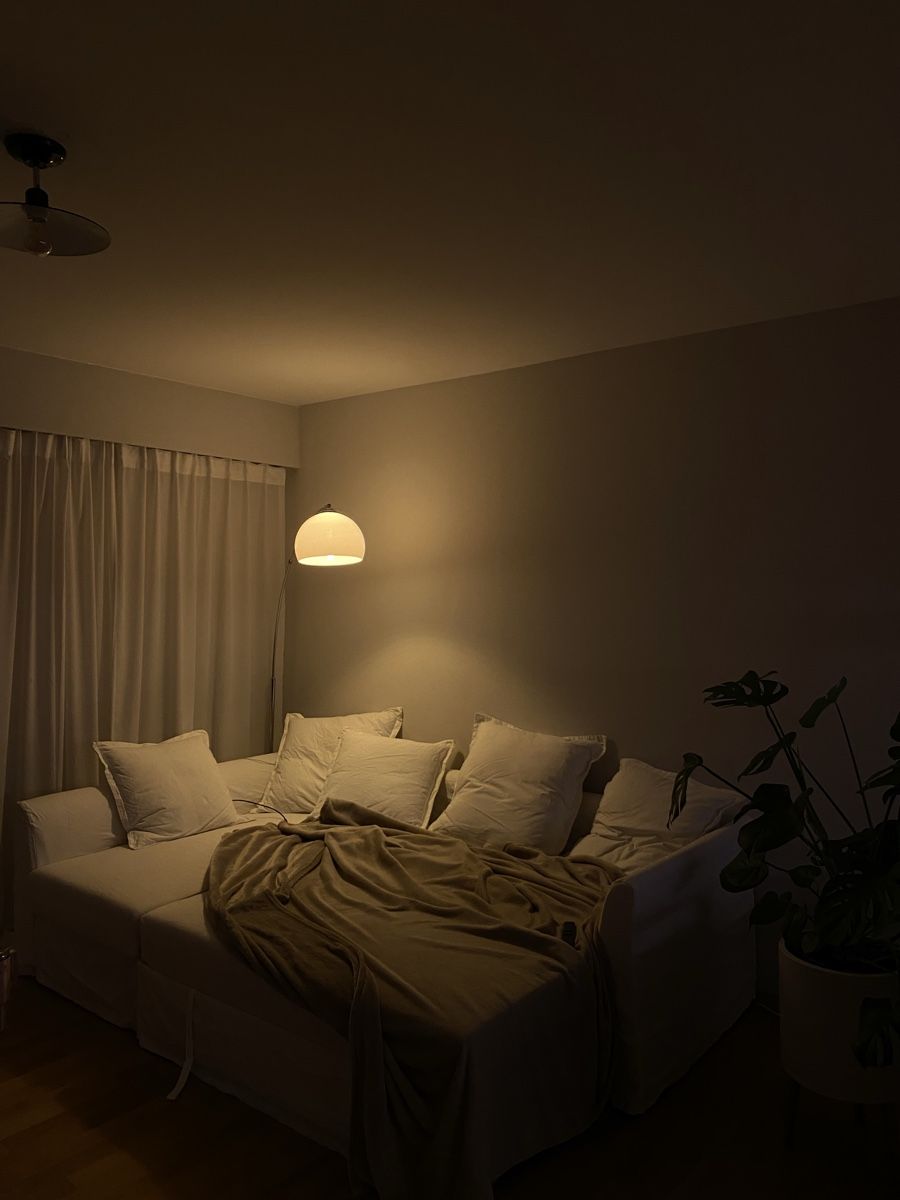 Ikea Sofas: Weisser Ikea Schlafsofa – D'occasion à Oberglatt ZH par loved.again.ch 2