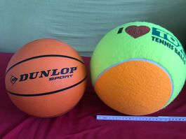 Abnormal grosser Tennisball