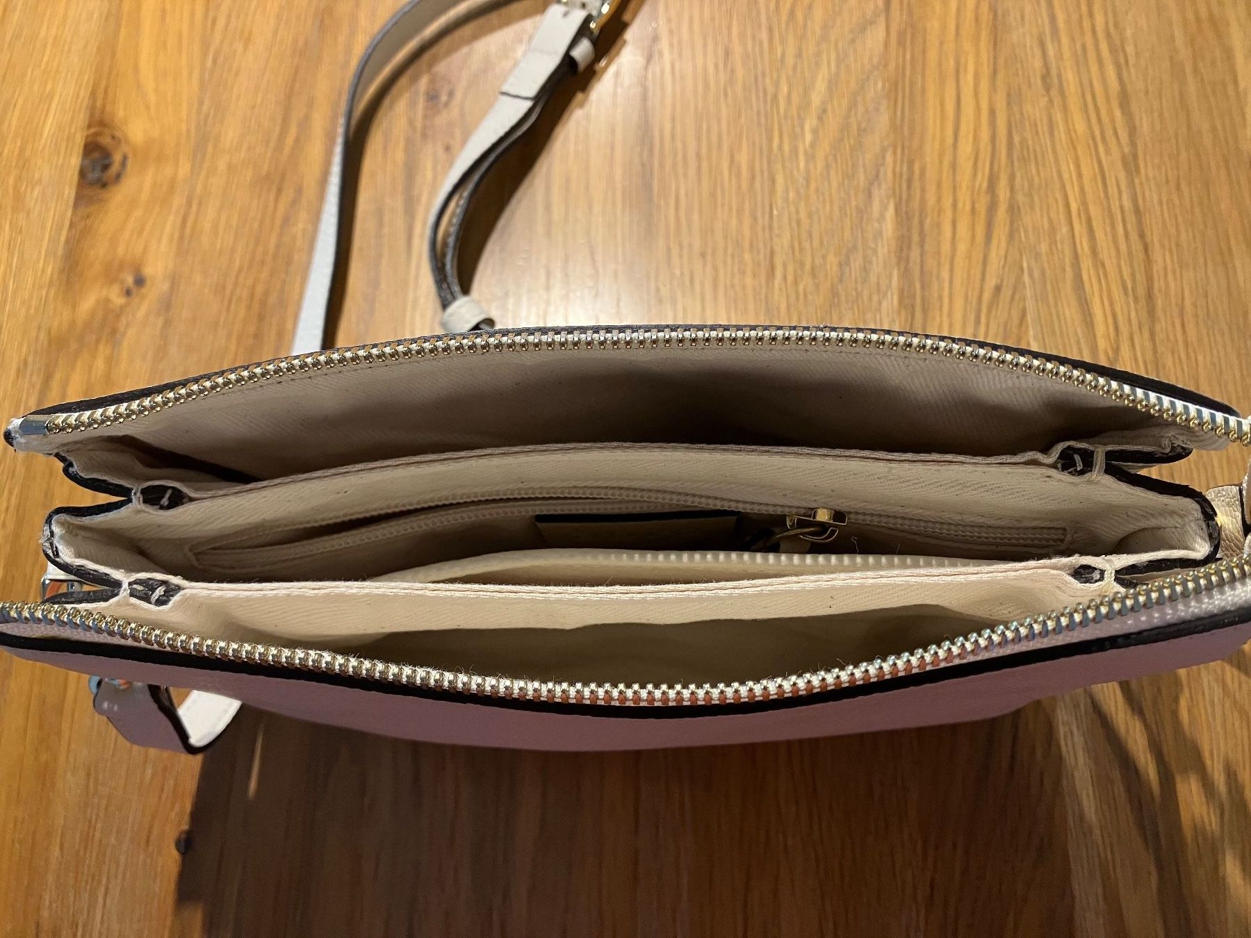 Abro Taschen für Damen: Damen Schultertasche hellbeige , abro – Gebraucht aus Zürich von edf_9wg7 1