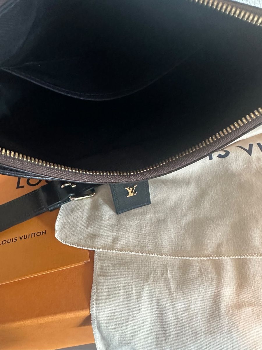 Louis Vuitton Taschen für Damen: Louis Vuitton Odéon Noir Tasche – Gebraucht aus Lohn-Ammannsegg von aemu12 7