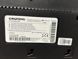 13 Stück Grundig 28 VLE 5401 BG – LED-TV, 28 Zoll (71 cm)