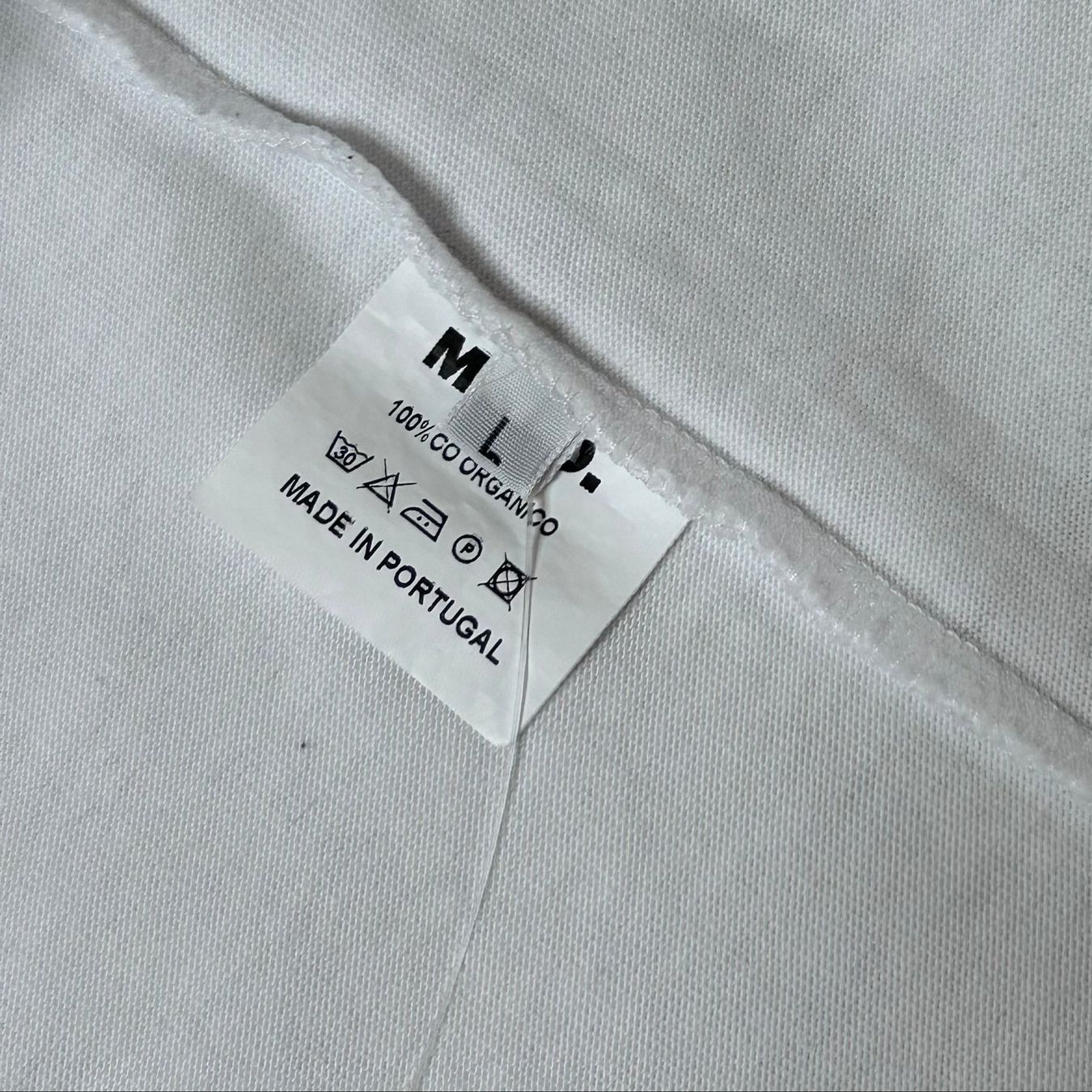 T-shirts: Mugo Department T- Shirt – D'occasion à St. Gallen par look-twice 4