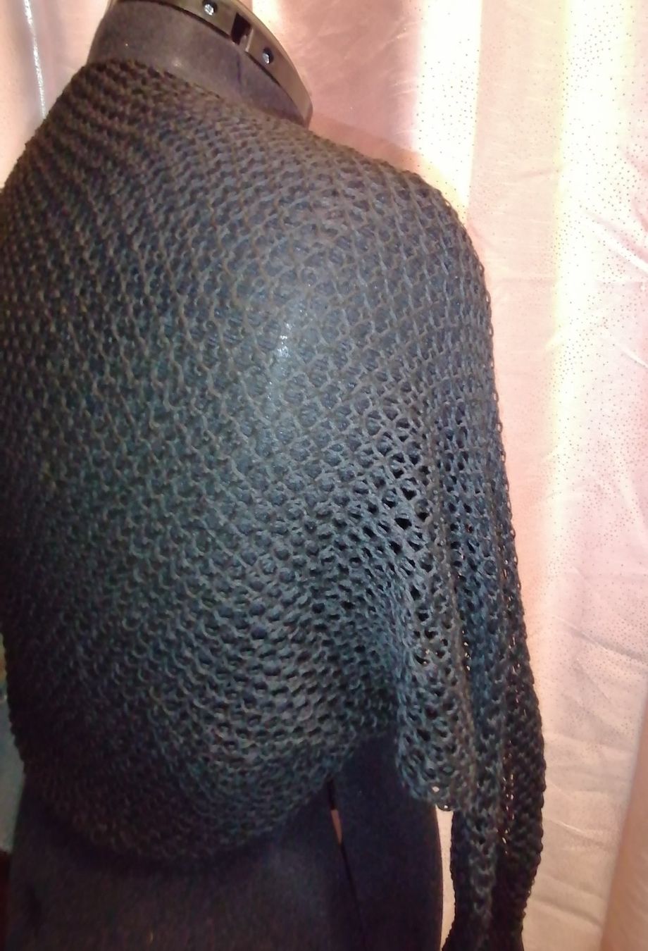 Bolero: Splendide petit Bolero en Tricot – Nuovo (secondo la descrizione) da Corcelles-près-Payerne venduto da RxOne_Krs 3