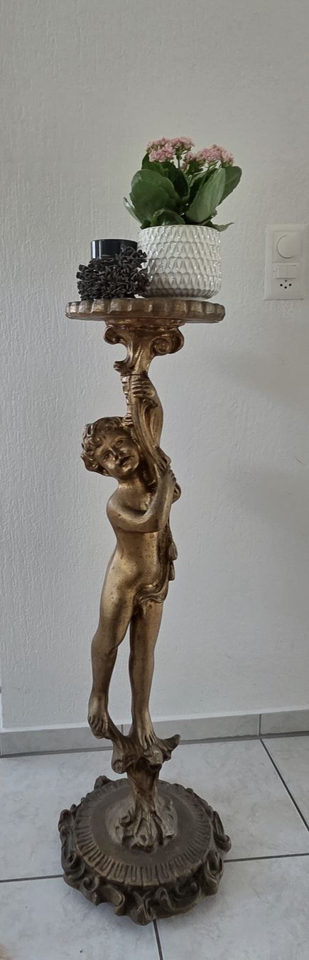 Sculture & Statue: Antike goldene Beistelltisch/Säule mit Putte – Usato da Emmenbrücke venduto da Zimmer