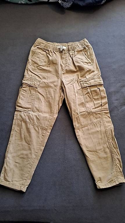 H&M Pantaloni: H&M Hosen Gr.122 Neu – Nuovo (secondo la descrizione) da Oberrieden venduto da Raja011