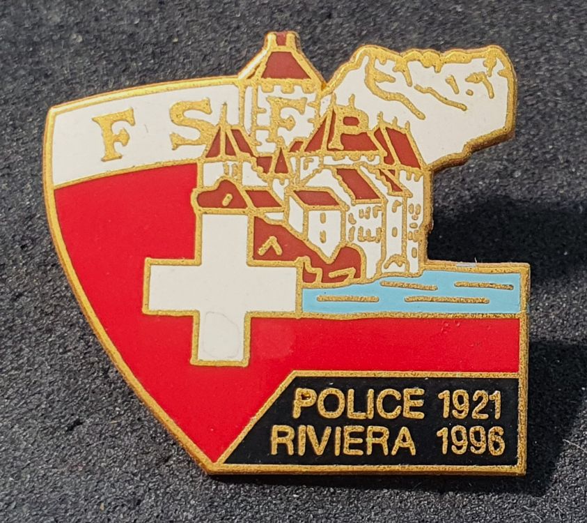 U667 - Pin Polizei Police Riviera 1921 - 1996 Schweiz (Gebraucht) in ...