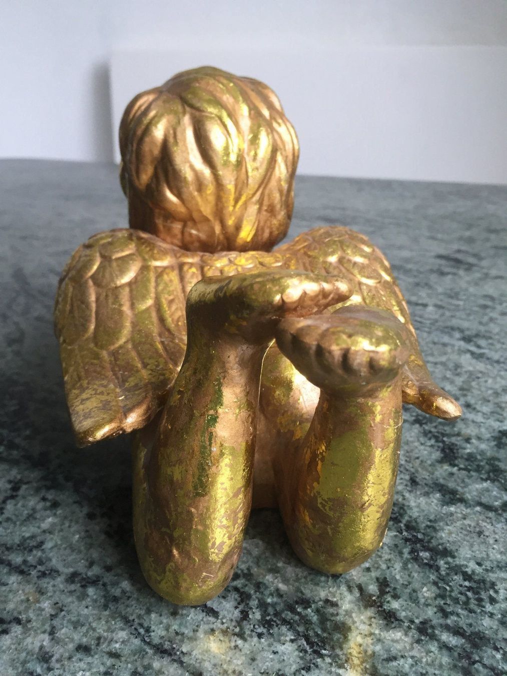 Figuren: Goldener liegender Engel – Gebraucht aus Wettingen von Atollkirsche 2