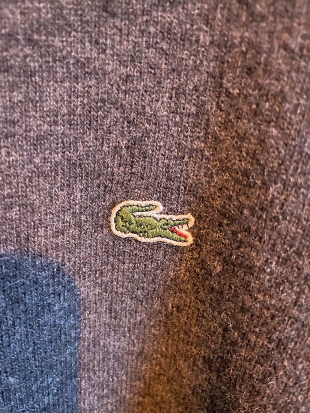 Lacoste Pullover & Sweatshirts: Lacoste Pullover Grösse 8/L – Gebraucht aus Gümligen von BazaarBazaar 2