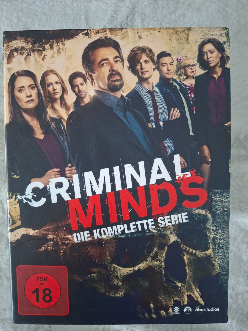 Alle DVDs: CRIMINAL MINDS  STAFFEL 1 - 15  DVDs SUPER - BOX – Gebraucht aus Aesch BL von Burschi59