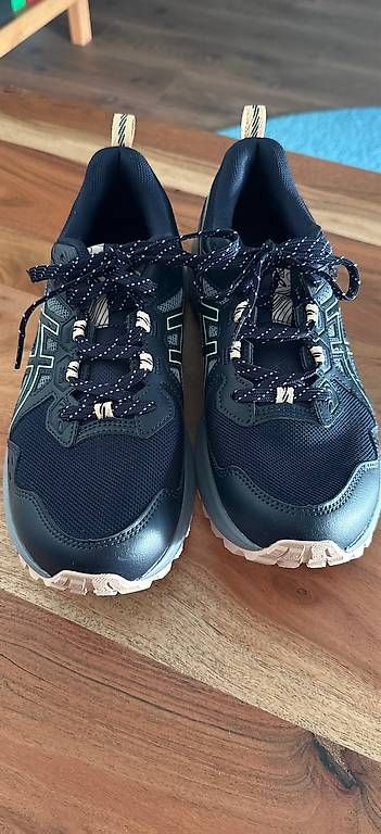 Scarpe da uomo: ASICS Trail Scout 3 - 41,5 – Usato da Diessenhofen venduto da Vivich79