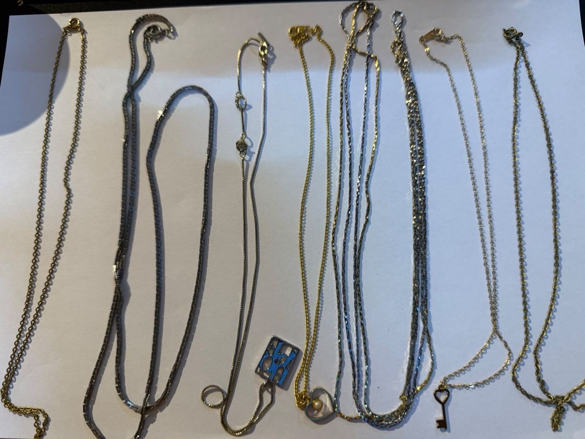 Ketten: Div. Ketten/Schmuck – Gebraucht aus Sigriswil von Lujana04