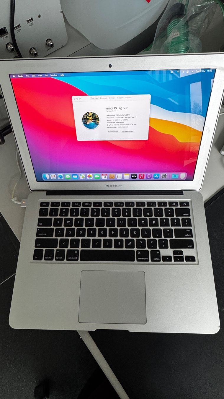 Apple Notebook: Apple MacBook Air 13" (2014) – Usato da Baden venduto da bebeacua 1