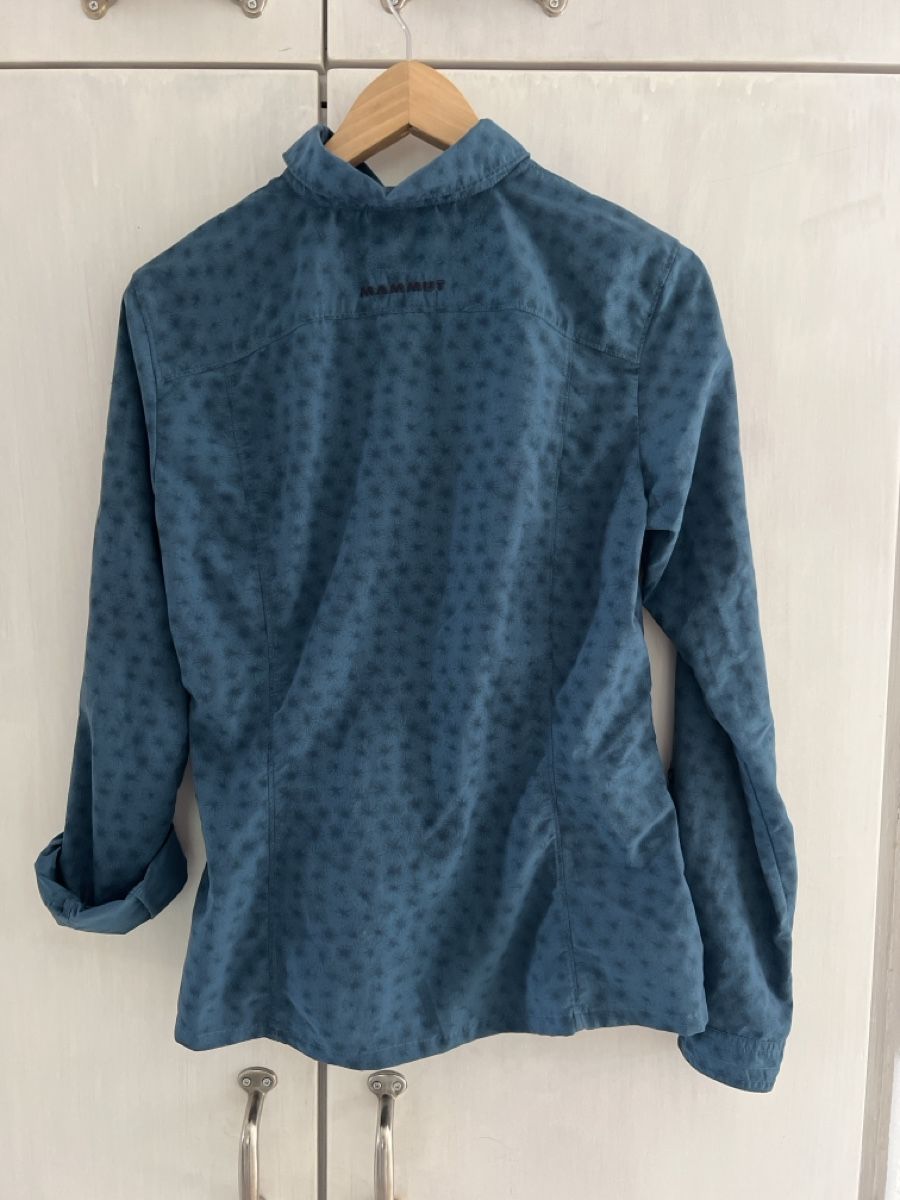 Mammut Chemisiers: Chemise de randonnée Mammut M – D'occasion à Moutier par Simonin6 4