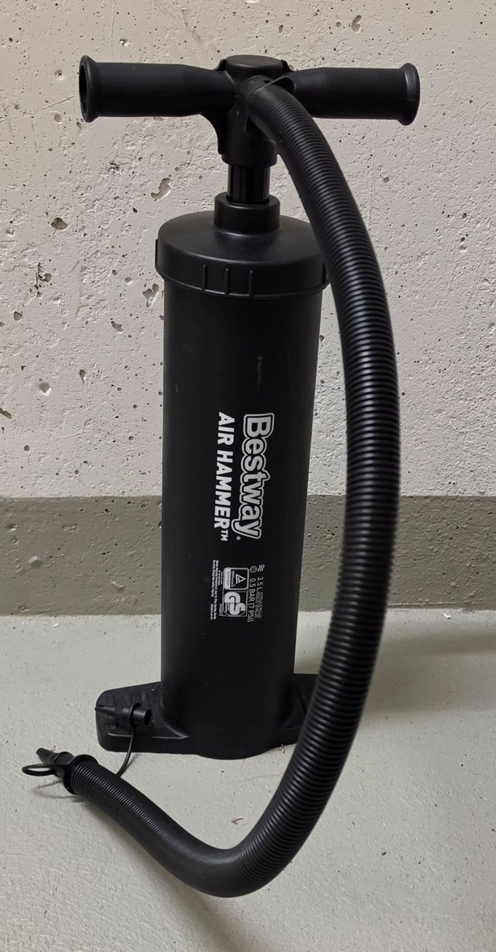 Bestway Pompe & Parti di ricambio: Bestway Luftpumpe Air Hammer – Usato da Bassersdorf venduto da ciao555