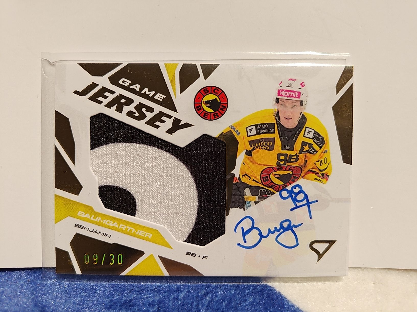 Sportzoo Carte collezionabili: Sportzoo. Benjamin Baumgartner Game Jersey Signed  9/30. SCB – Nuovo (secondo la descrizione) da Dietlikon venduto da ken_mlv5 2