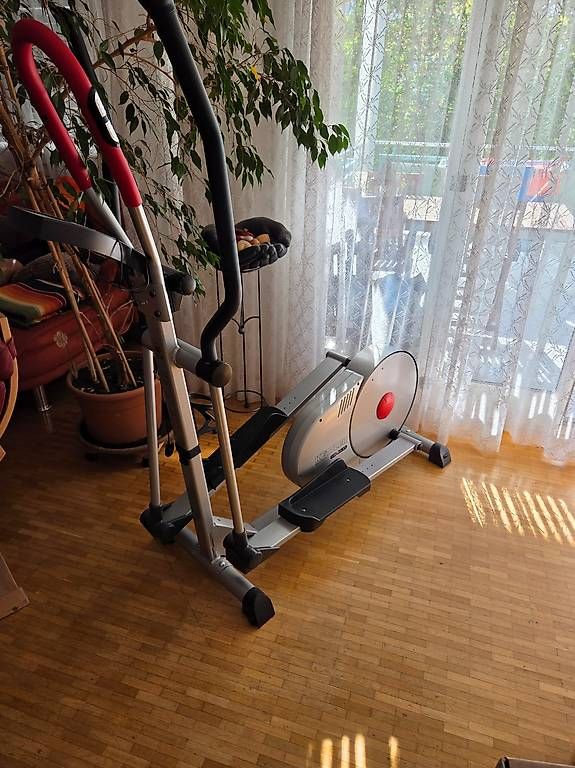 Vélos d'appartement: Kettler Crosstrainer – D'occasion à Balsthal par familie_schaerer