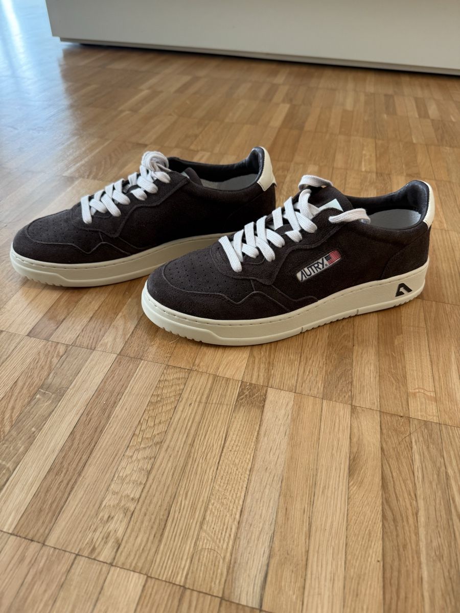 Autry Scarpe da uomo: Autry Medalist Low Brown 43 – Nuovo e nell'imballaggio originale da Zürich venduto da sunnykickz
