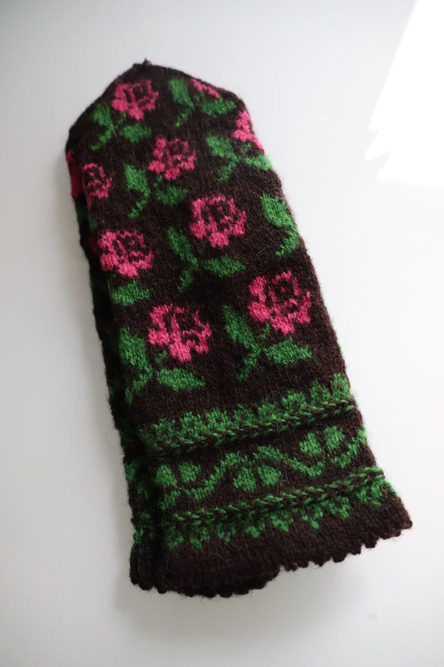 : Wollhandschuhe mit Blumenmuster – Neu (gemäss Beschreibung) aus Winterthur von jul_v9wx 2