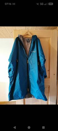 Warmer Osprey Dry Robe, ideal für Winter!