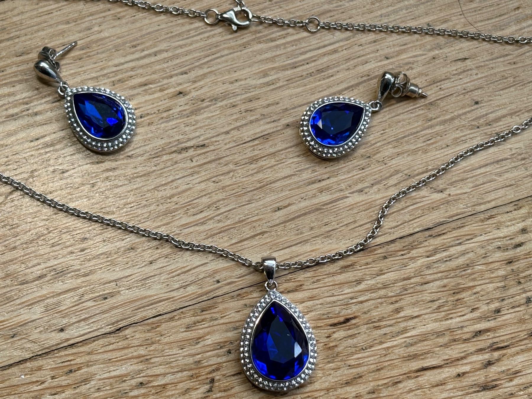 Sonstiger Schmuck: Lot de bijoux neufs de couleur bleue – Neu (gemäss Beschreibung) aus Peseux von Huna12 1