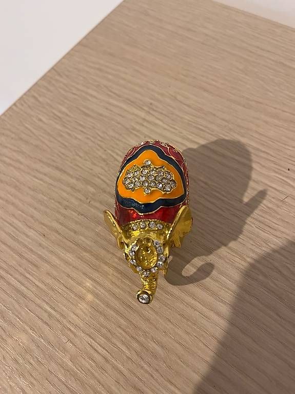 Figuren: Elefantino color oro che si apre – Gebraucht aus Davesco-Soragno von dai_925z 1