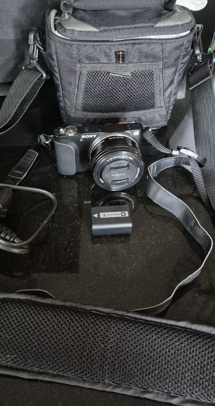Sony Kamera: Sony NEX-3N alpha – Gebraucht aus Bauma von Sel02_02