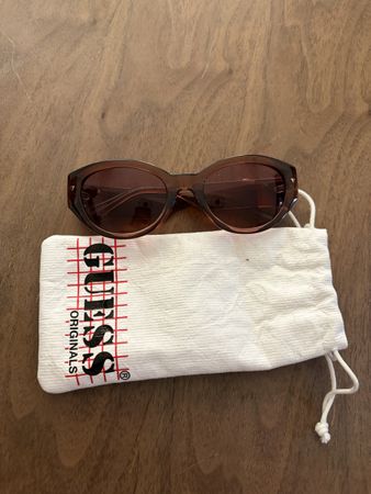 Guess Sonnenbrille