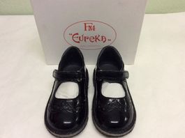 Patent leather Mary Jane style shoes