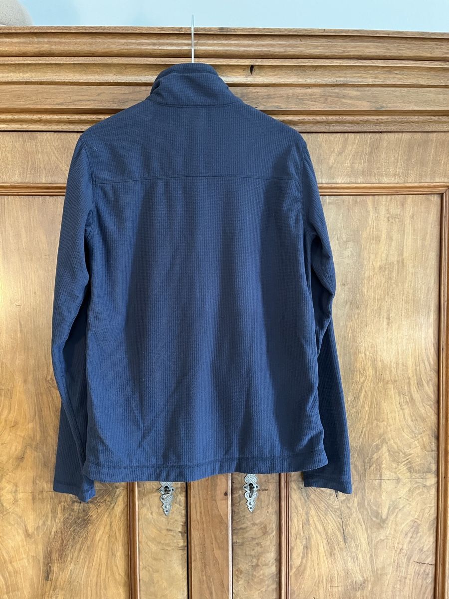 Sherpa Giacche: Fleecejacke, dunkelblau, Gr. M, Sherpa – Usato da St. Gallen venduto da Gloom22 2