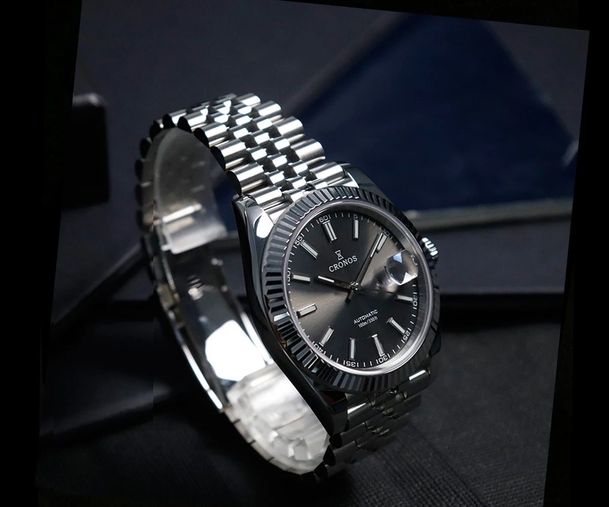 Orologi: Montre Automatique Cronos Datejust – Nuovo e nell'imballaggio originale da Bottens venduto da 2Lens 1