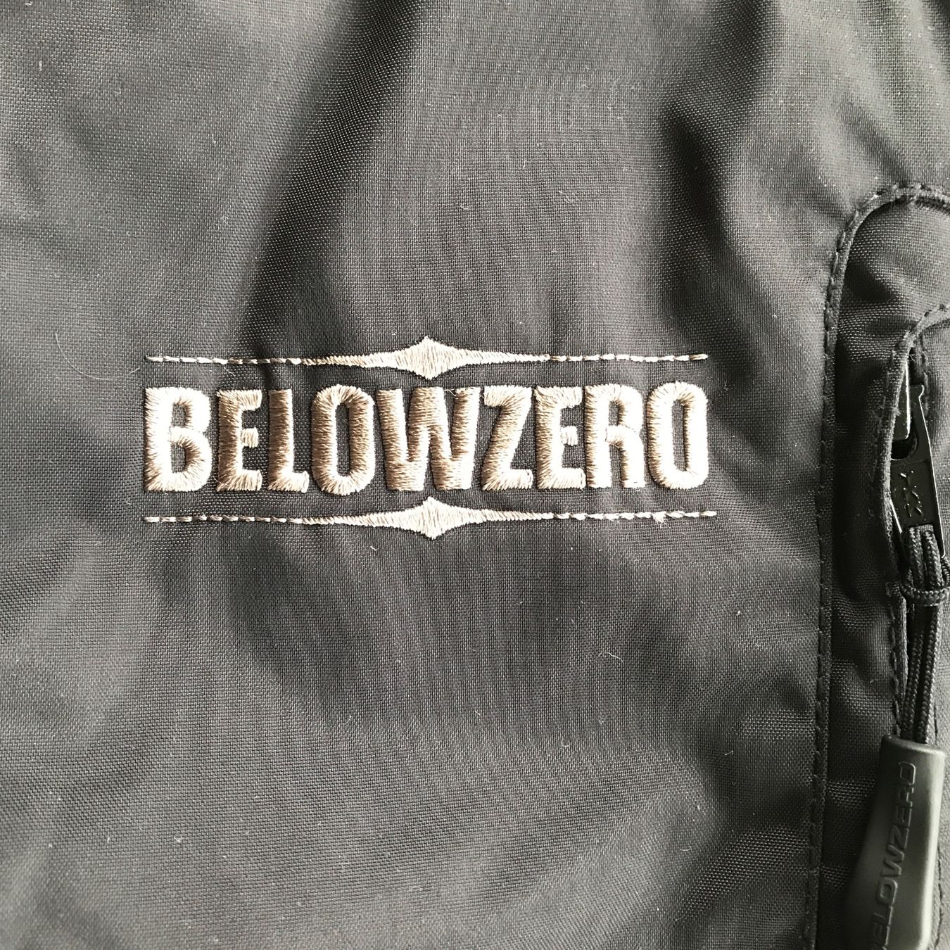 Pantaloni: Belowzero Damen Snowboardhose, Gr. XL – Nuovo (secondo la descrizione) da Ebnat-Kappel venduto da Molton 6