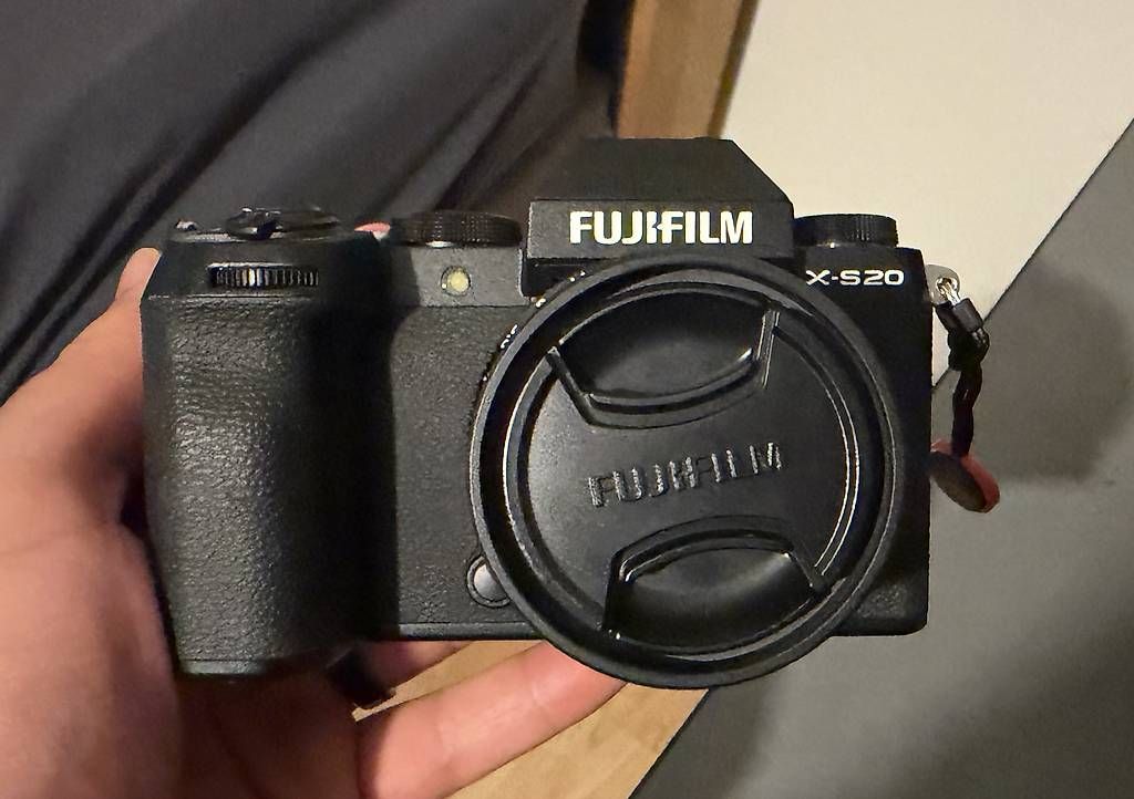 Fujifilm Kamera: Fujifilm X-S20 Set – Gebraucht aus Niederhasli von AS8005 1