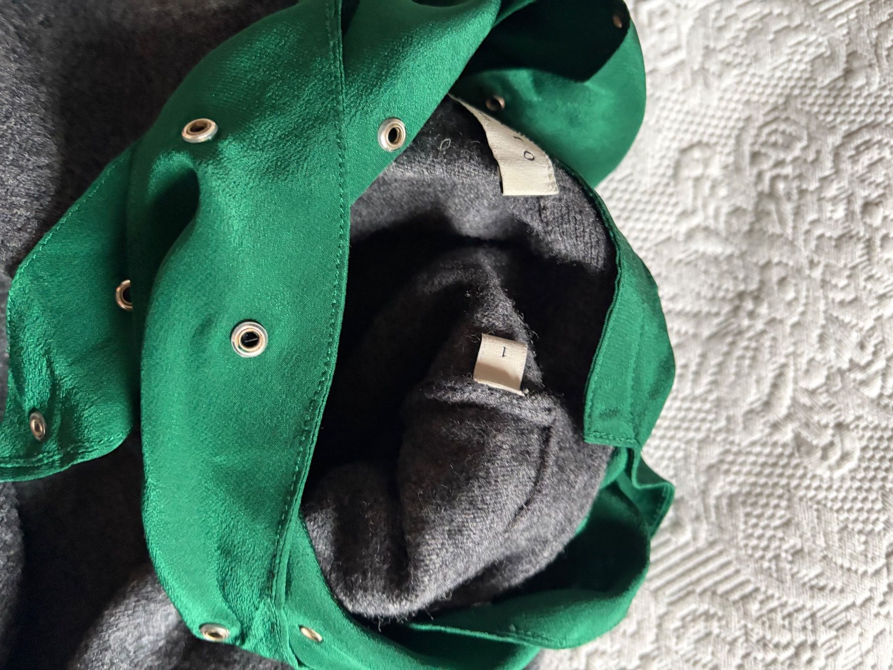 Sandro Maglioni & Felpe: Sandro Wool Cardigan with removable silk scarf – Usato da Luzern venduto da AM2nd 6