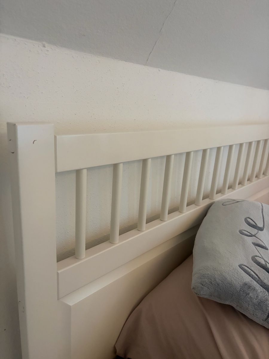 Letti: Hemnes Ikea Bett 160x200cm weiss – Usato da St. Gallen venduto da Crolina 1