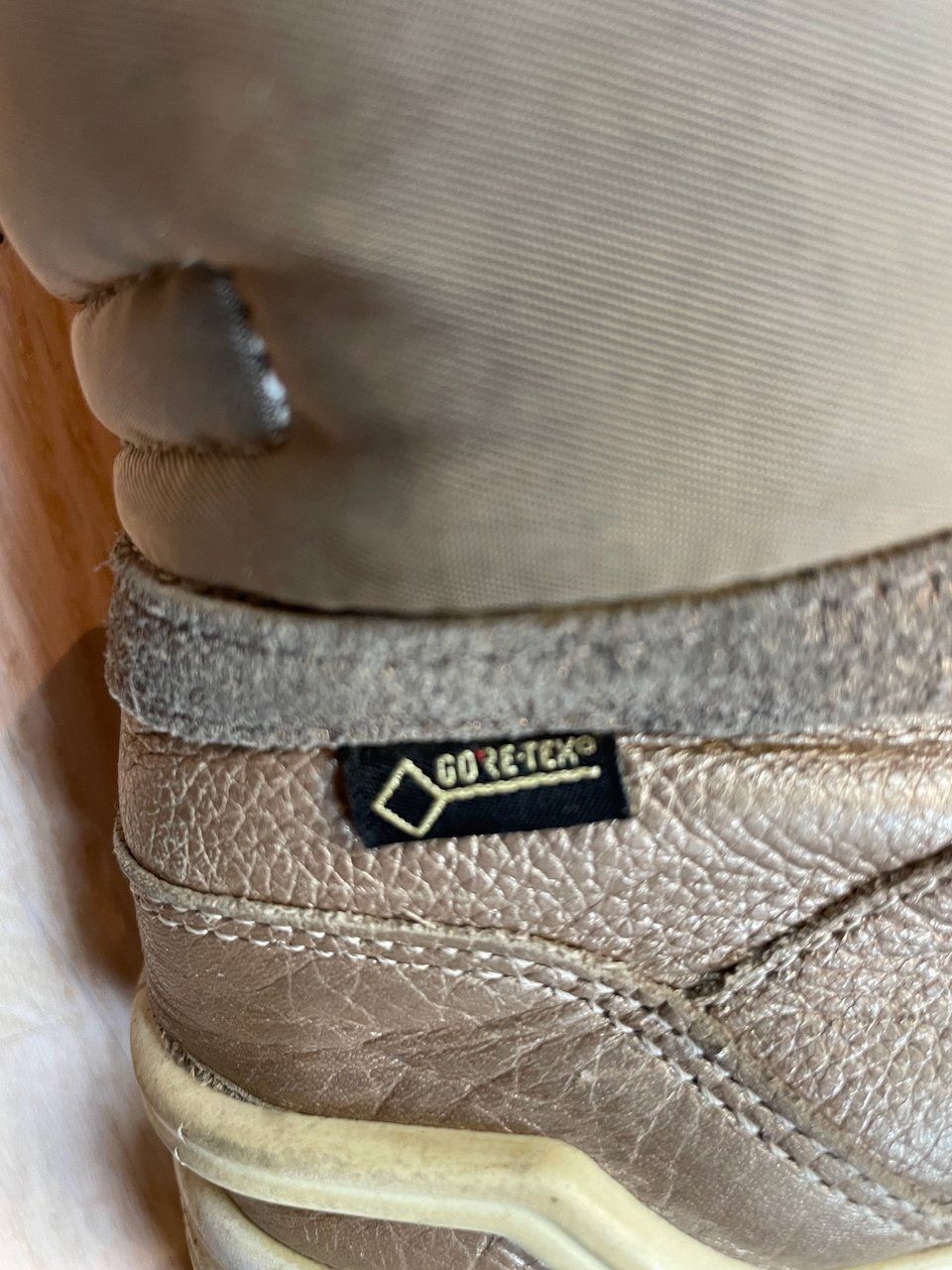 Ecco Scarpe per ragazze: ECCO Gore-tex Winter-Sneakers Grösse 35 – Usato da Zürich venduto da 0parker0 3