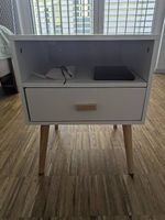 Nachttisch / Bed commode