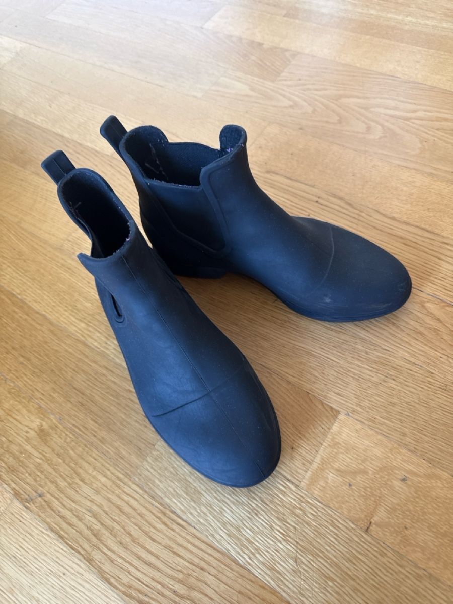 Scarpe da uomo: Bottes d’équitation/pluie  – Usato da Grand-Lancy venduto da Roteli76