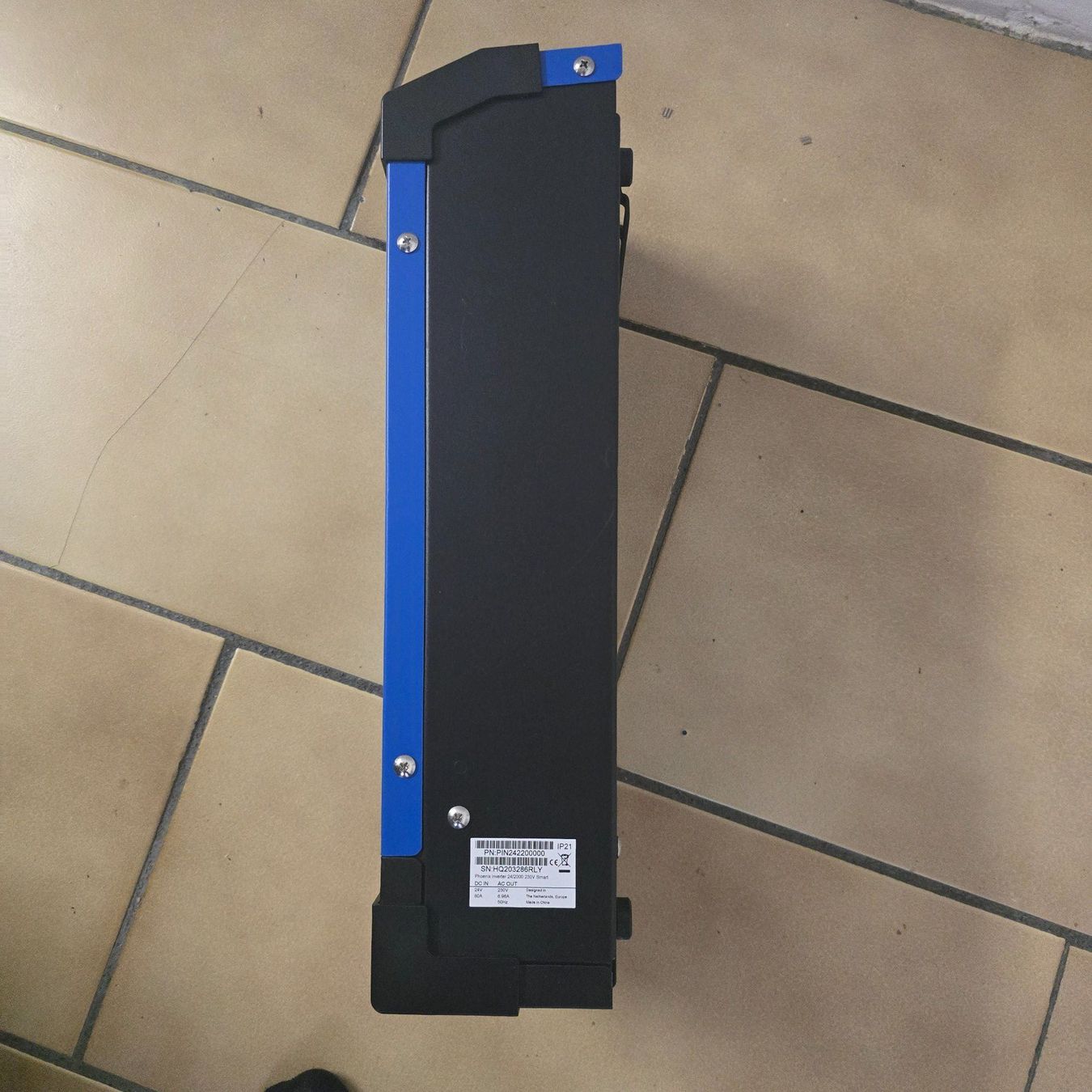 Victron Wechselrichter: Phoenix Inverter 24/2000 Smart – Gebraucht aus Balzers von frusina2 1