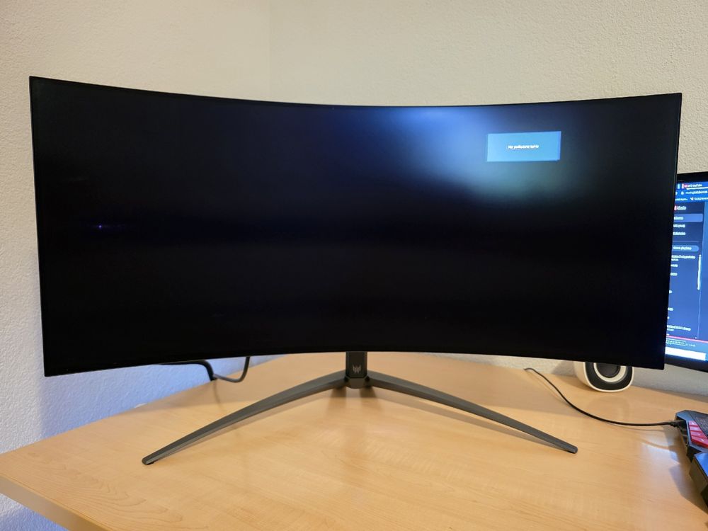 Curved Gaming Monitor Acer Predator X34 OLED (Gebraucht) in Dotzigen ...
