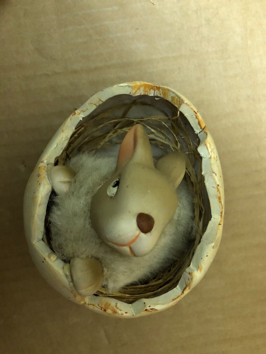 Tutte le decorazioni: Hase in Eierschale auf der Seite – Usato da Eschlikon TG venduto da 1.- 5