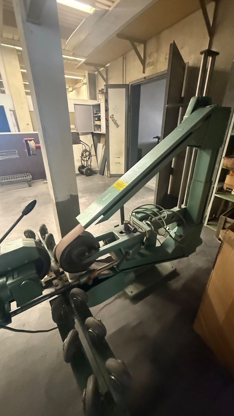 Smerigliatrici & Lucidatrici: Bandschleifmaschine Löser – Usato da Aedermannsdorf venduto da sam_9kng 4