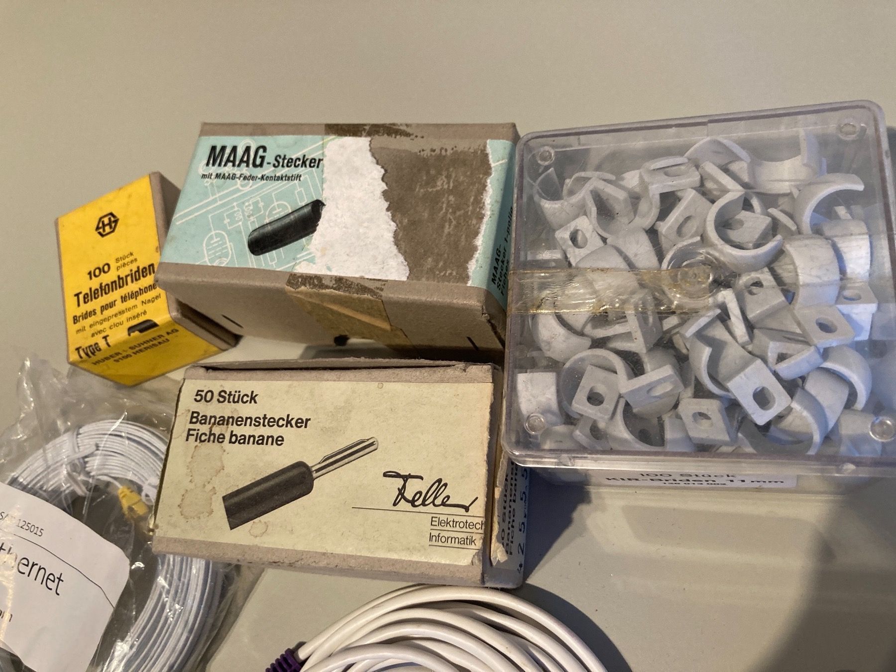 Cavi: Diverse Stecker Kabel Briden – Usato da Sargans venduto da Pacor 1