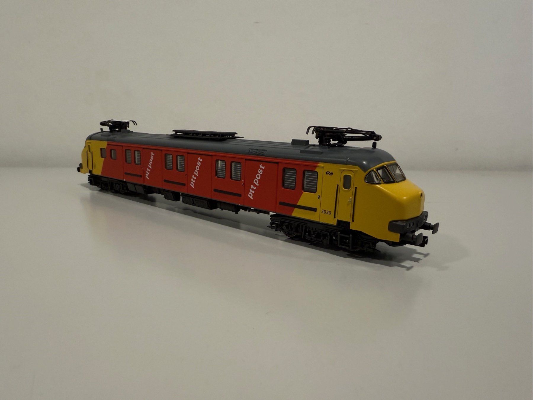 Märklin Modelleisenbahnen: Elektro-Triebwagen Serie mP 3000 der NS – Neu (gemäss Beschreibung) aus Oftringen von Pgi 2