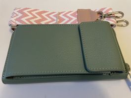 Umhängetasche/Handytasche mit Gurt