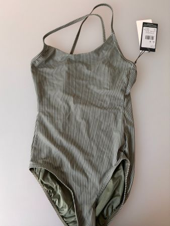 Fabrikneuer Badeanzug der Marke Marc O'Polo Grösse M